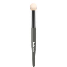 HUDA BEAUTY Пензлик для розтушовування під очима