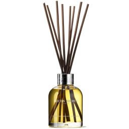 Molton Brown «Mesmerising Oudh Accord» та ароматичні палички «Gold»